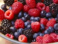 Dishing Jackson Hole, Berries, Berry Topping, Ice Cream, Kim Wiess, Creative Kitchen, Vom Fass