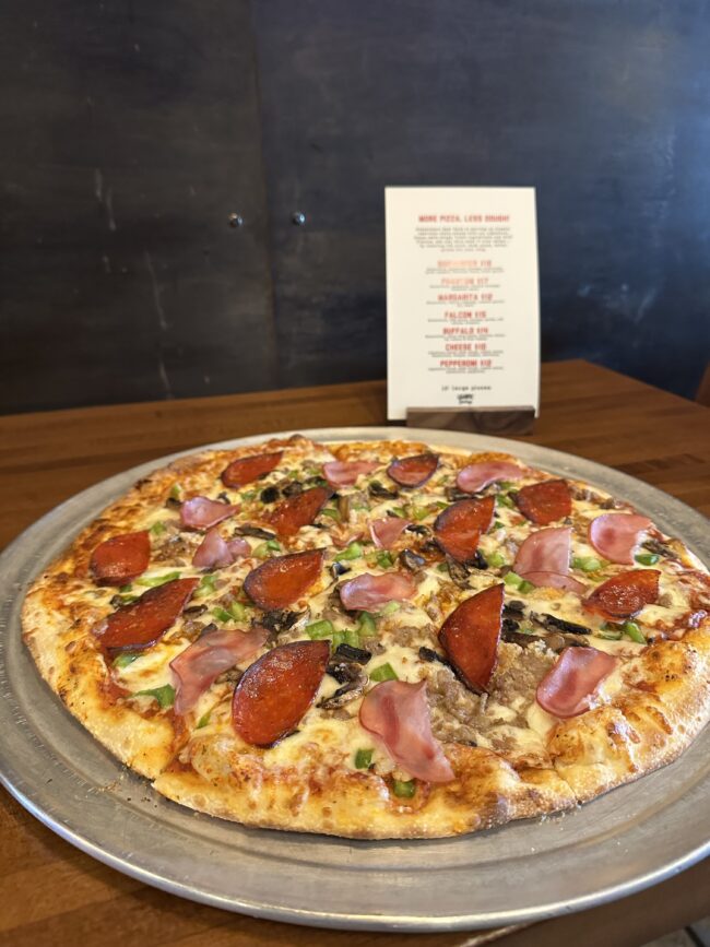 Sidewinders 90s pizza 1