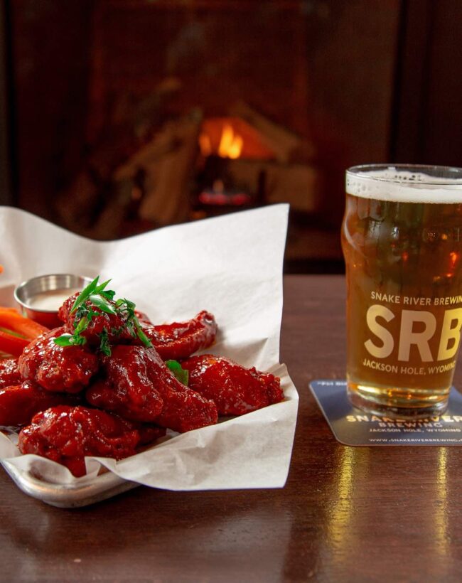 Snake River Brewing wings