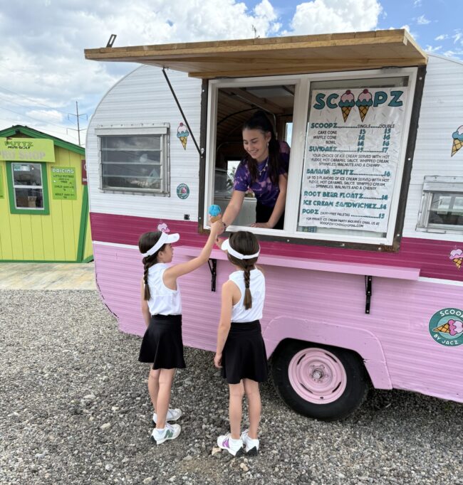 JACZ Ice Cream Truck 'Scoopz'
