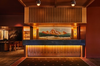Trailborn front desk